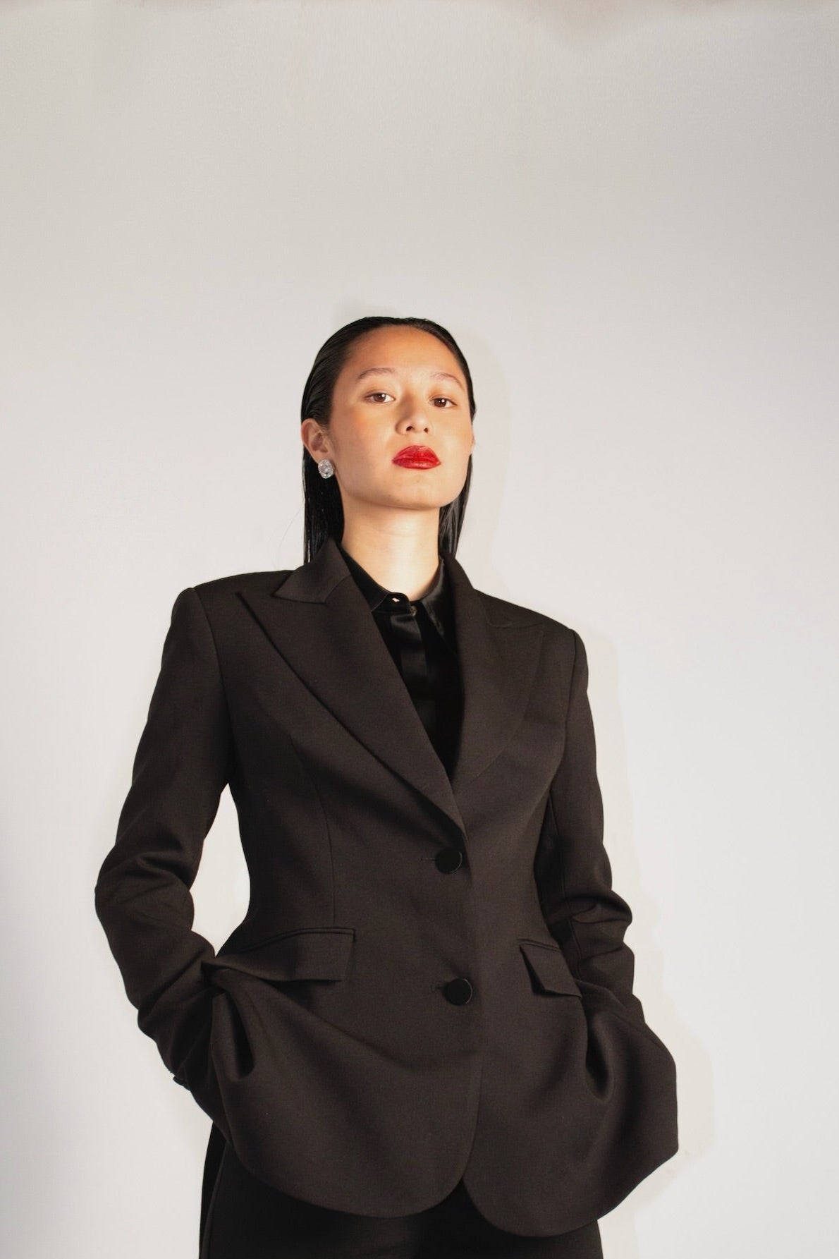 The Venisia Blazer (Black)